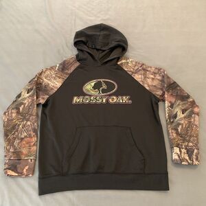 Mossy Oak Hoodie Woman's Medium 8/10 Black Camo Sleeves Pullover Outdoor Hunting